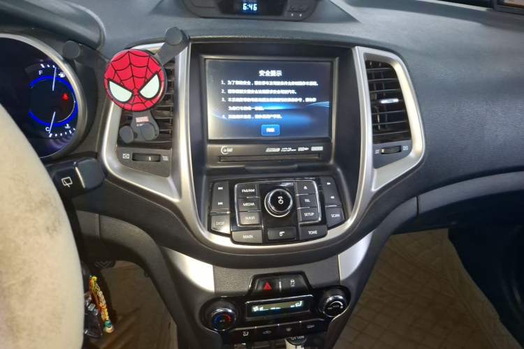 Used CHANGAN Eado 2015 1.6L Manual Junku Model China IV Standard Audio And AC Panel