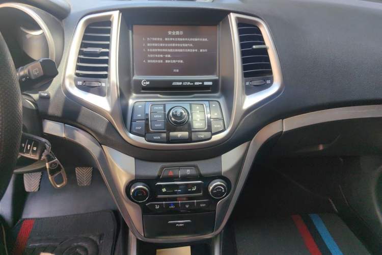 Used CHANGAN Eado 2015 1.6L Manual Junku Model China V Standard Audio And AC Panel