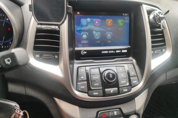 Used CHANGAN Eado 2015 1.6L Manual Junku Model China IV Standard Audio And AC Panel