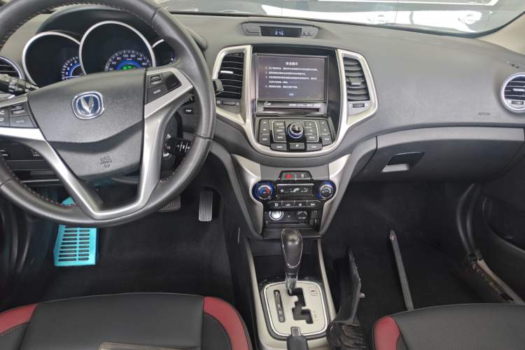 Used CHANGAN Eado 2015 1.6L Automatic Junku Model China IV Standard Audio And AC Panel