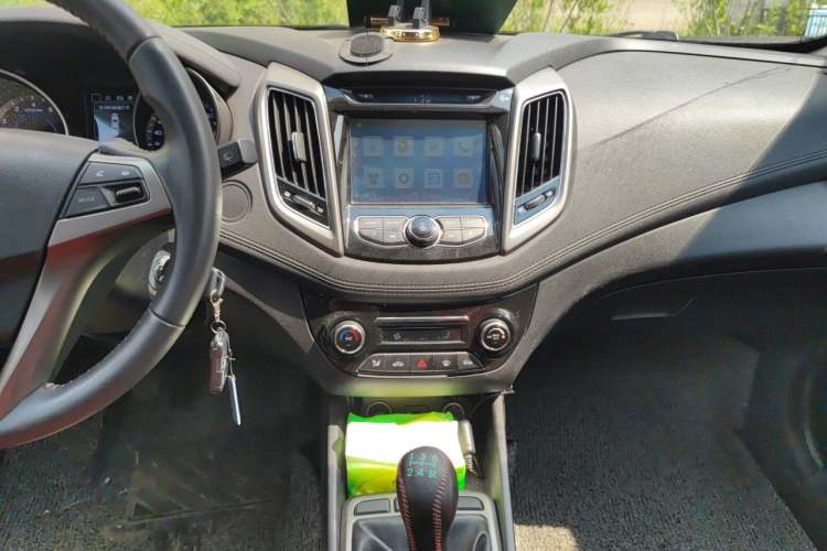 Used CHANGAN Eado 2015 1.6L Manual Junku Model China IV Standard Audio And AC Panel