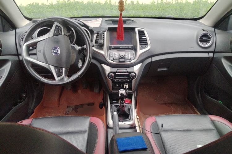 Used CHANGAN Eado 2015 1.6L Manual Junku Model China IV Standard Center Console
