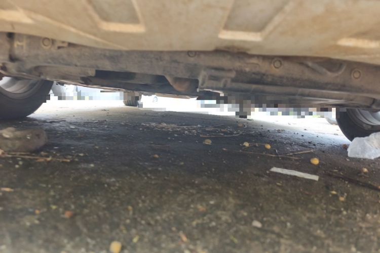 Used CHANGAN Eado 2015 1.6L Manual Junku Model China IV Standard Chassis Front