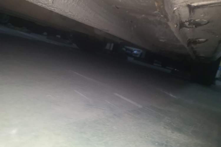 Used CHANGAN Eado 2015 1.6L Automatic Junku Model China IV Standard Chassis Front Left