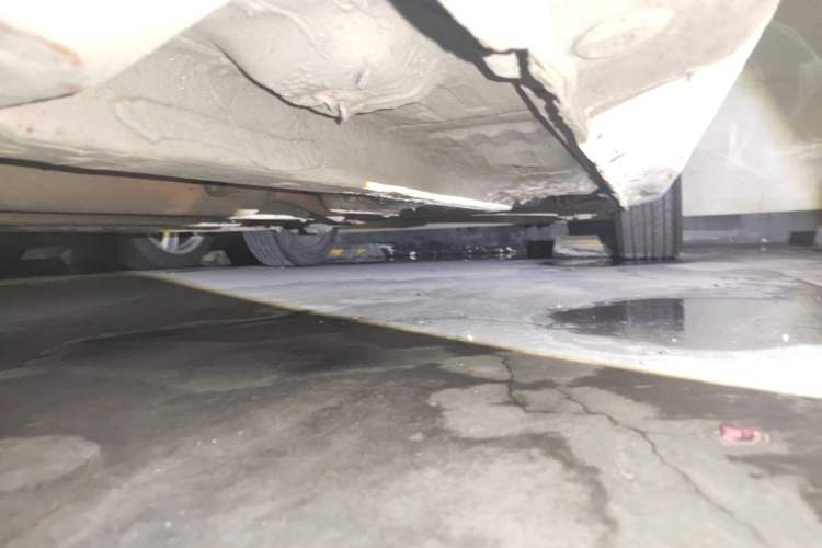 Used CHANGAN Eado 2015 1.6L Manual Junku Model China IV Standard Chassis Front Left
