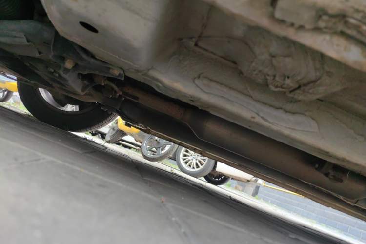 Used CHANGAN Eado 2015 1.6L Manual Junku Model China IV Standard Chassis Front Left