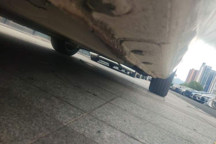 Used CHANGAN Eado 2015 1.6L Manual Junku Model China IV Standard Chassis Front Left