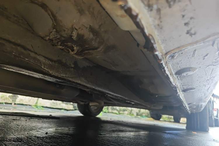 Used CHANGAN Eado 2015 1.6L Manual Junku Model China V Standard Chassis Front Left