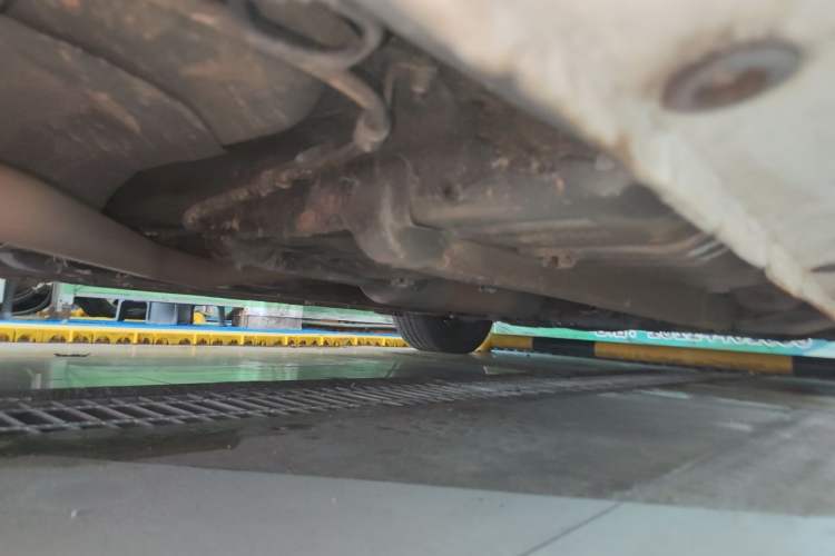 Used CHANGAN Eado 2015 1.6L Manual Junku Model China V Standard Chassis Front Right