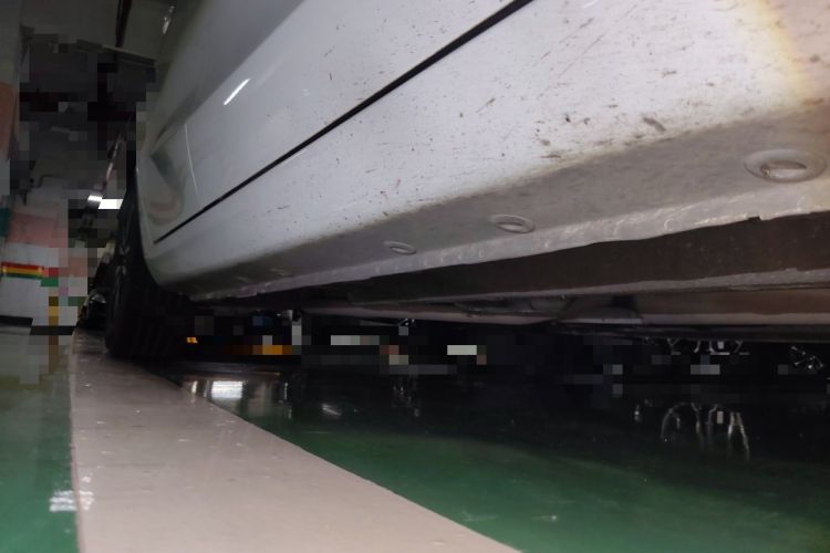 Used CHANGAN Eado 2015 1.6L Manual Junku Model China IV Standard Chassis Front Right