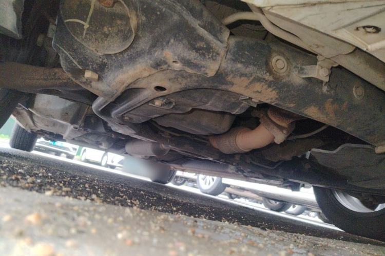 Used CHANGAN Eado 2015 1.6L Manual Junku Model China IV Standard Chassis Front