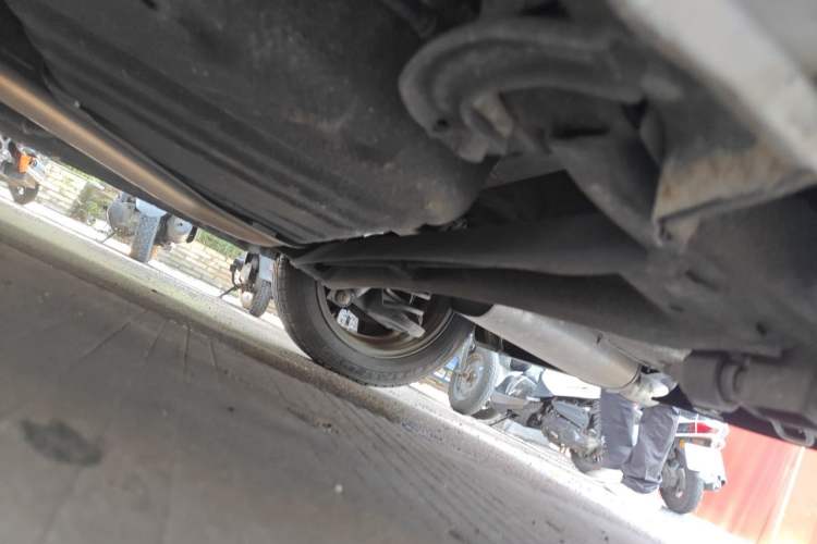 Used CHANGAN Eado 2015 1.6L Automatic Junku Model China V Standard Chassis Rear Left