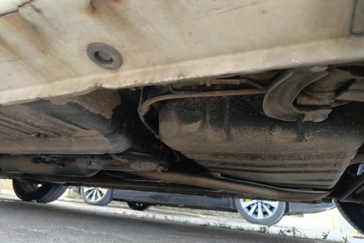 Used CHANGAN Eado 2015 1.6L Manual Junku Model China V Standard Chassis Rear Left