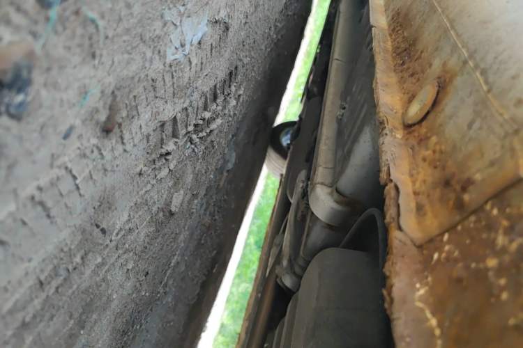 Used CHANGAN Eado 2015 1.6L Manual Junku Model China IV Standard Chassis Rear Left