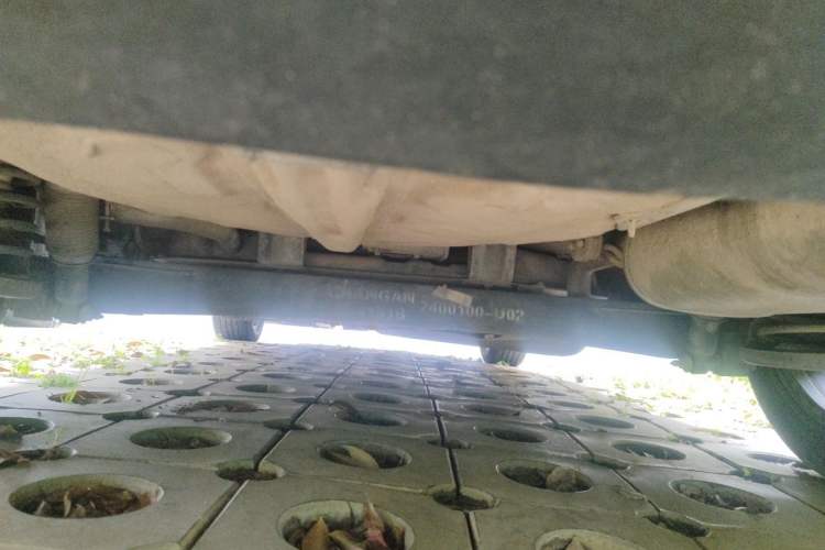 Used CHANGAN Eado 2015 1.6L Manual Junku Model China IV Standard Chassis Rear