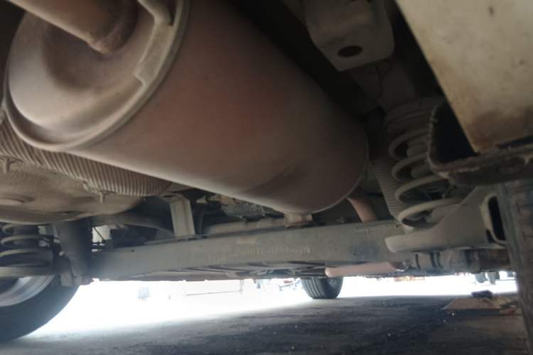 Used CHANGAN Eado 2015 1.6L Manual Luxury Model China IV Standard Chassis Rear Right