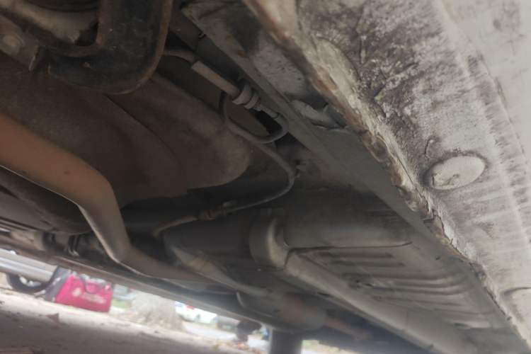 Used CHANGAN Eado 2015 1.6L Manual Luxury Model China IV Standard Chassis Rear Right
