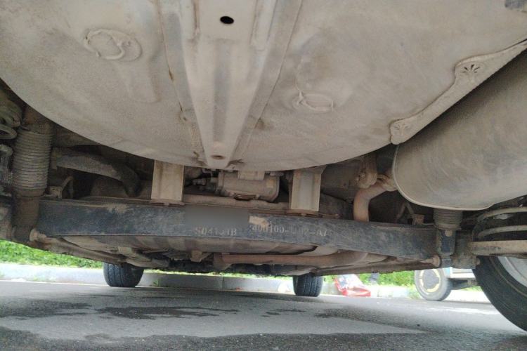 Used CHANGAN Eado 2015 1.6L Manual Junku Model China IV Standard Chassis Rear
