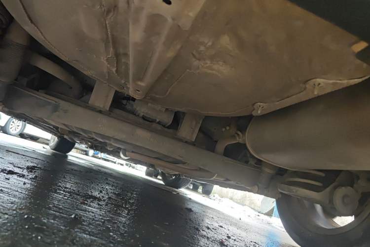 Used CHANGAN Eado 2015 1.6L Manual Junku Model China V Standard Chassis Rear