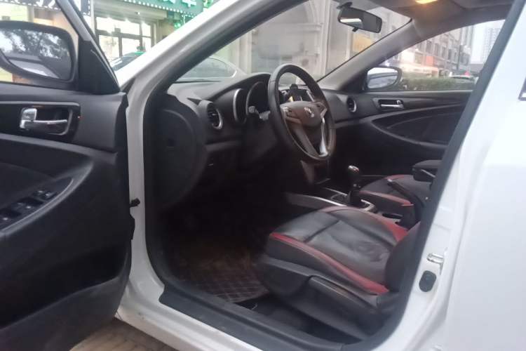 Used CHANGAN Eado 2015 1.6L Manual Junku Model China IV Standard Driver Seat
