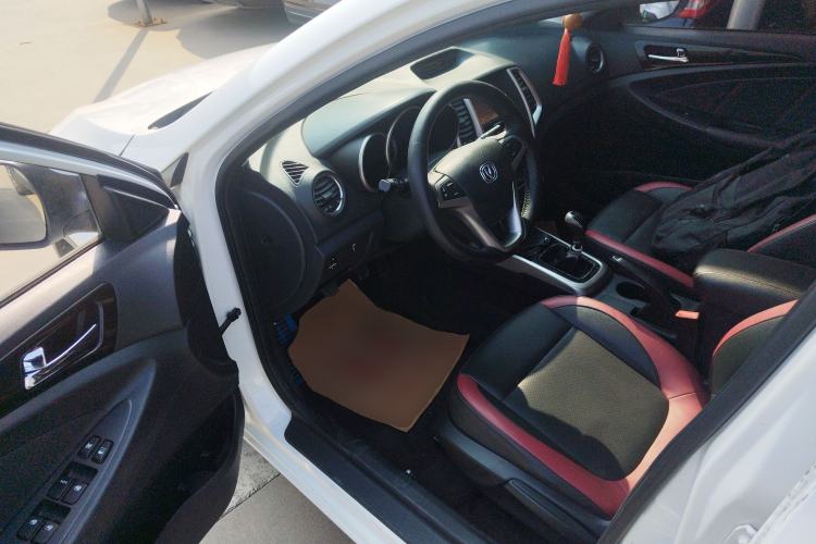 Used CHANGAN Eado 2015 1.6L Manual Junku Model China V Standard Driver Seat
