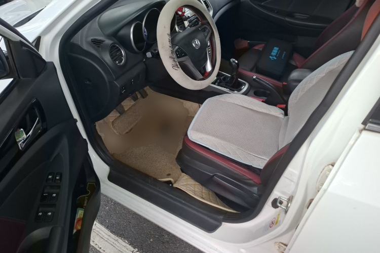 Used CHANGAN Eado 2015 1.6L Manual Junku Model China IV Standard Driver Seat