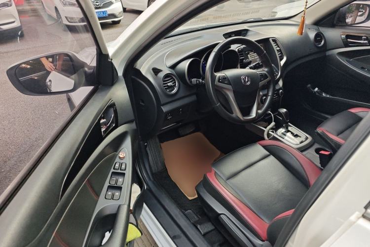 Used CHANGAN Eado 2015 1.6L Automatic Junku Model China V Standard Driver Seat