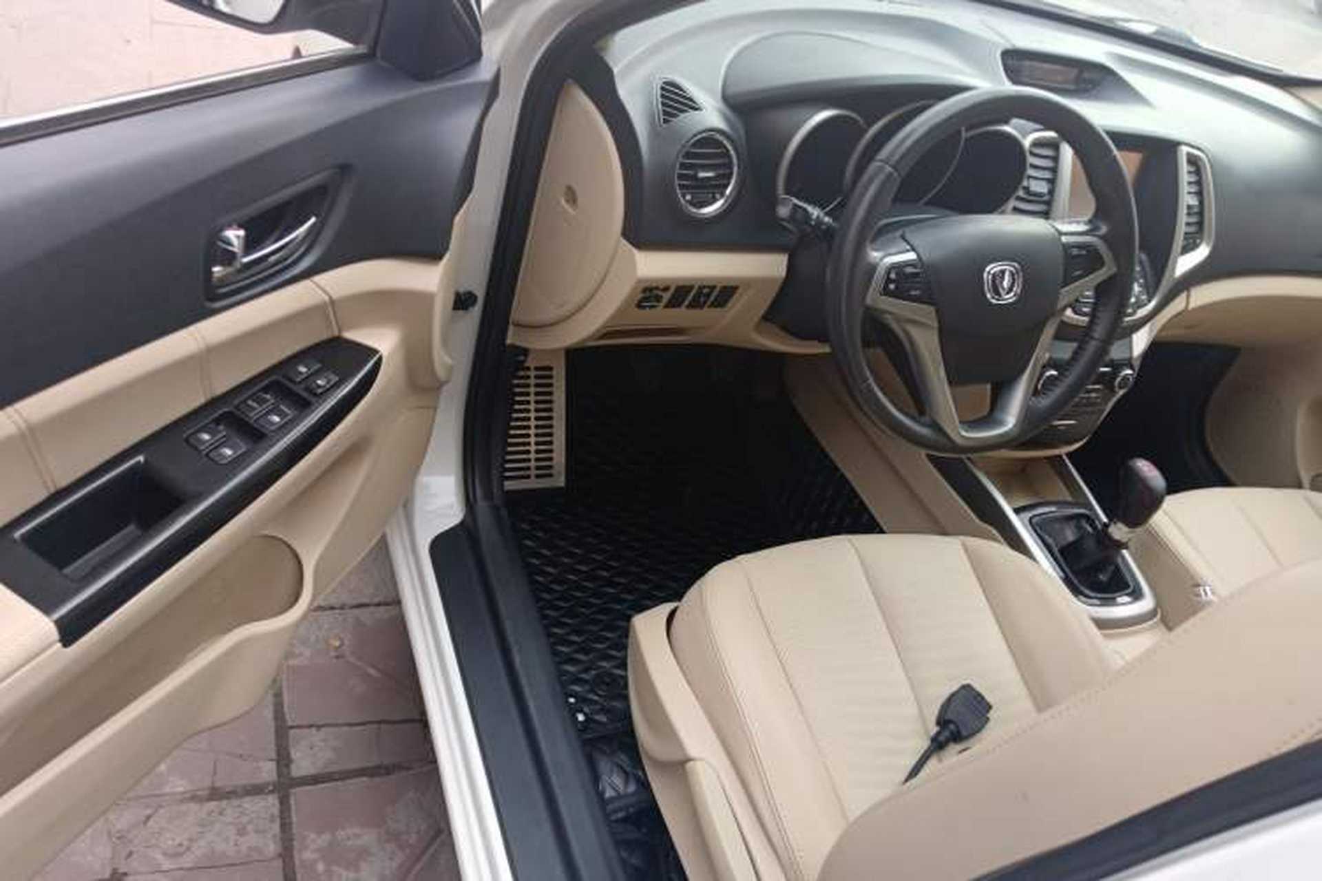 Used CHANGAN Eado 2015 1.6L Manual Luxury Model China V Standard Driver Seat