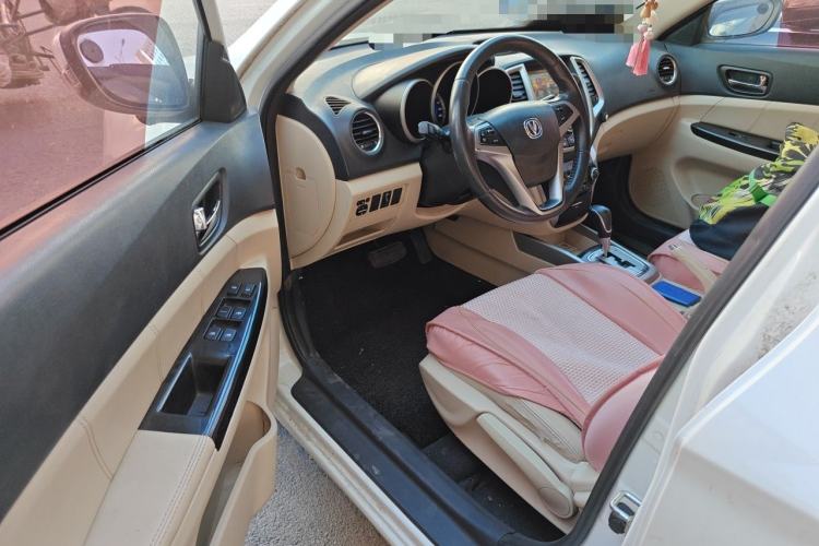 Used CHANGAN Eado 2015 1.6L Automatic Luxury Model Driver Seat