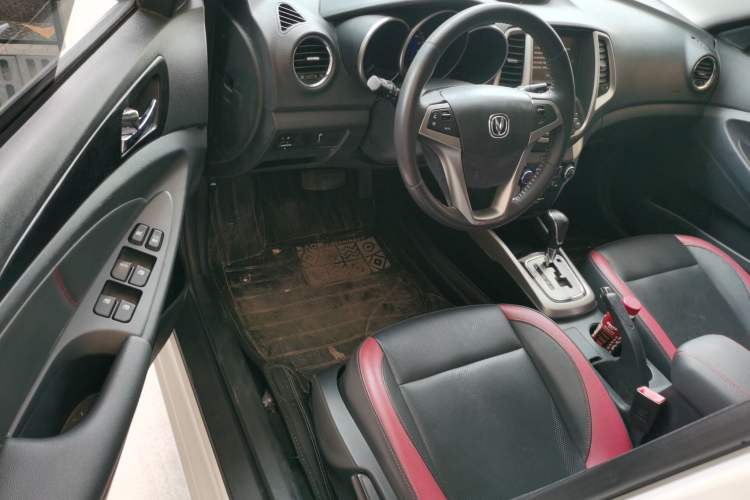 Used CHANGAN Eado 2015 1.6L Automatic Junku Model China V Standard Driver Seat