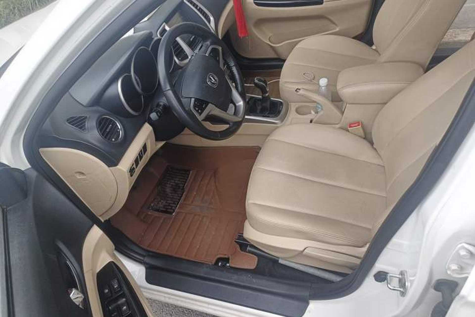 Used CHANGAN Eado 2015 1.6L Manual Flagship Model Driver Seat