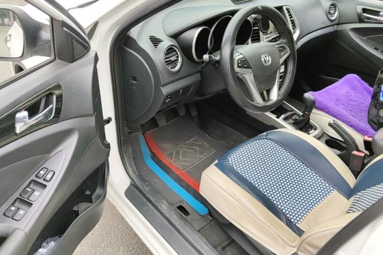 Used CHANGAN Eado 2015 1.6L Manual Junku Model China V Standard Driver Seat