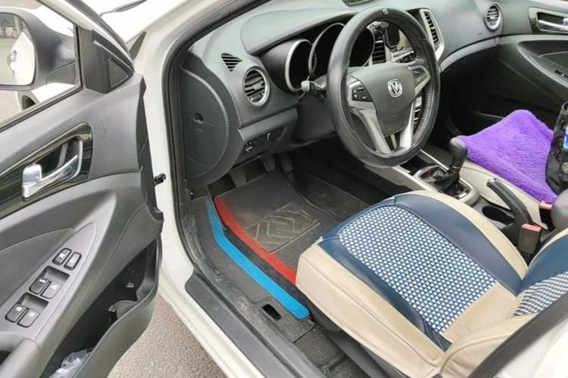 Used CHANGAN Eado 2015 1.6L Manual Junku Model China V Standard Driver Seat