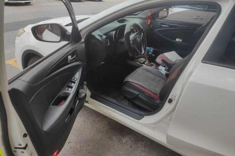 Used CHANGAN Eado 2015 1.6L Manual Junku Model China IV Standard Driver Seat
