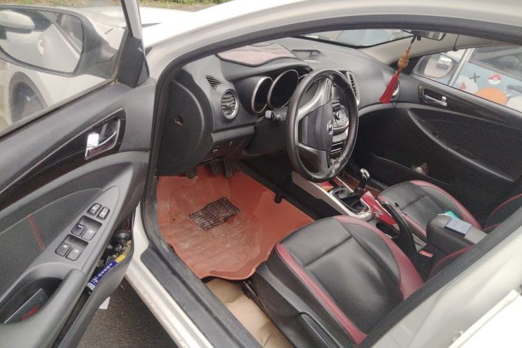 Used CHANGAN Eado 2015 1.6L Manual Junku Model China IV Standard Driver Seat