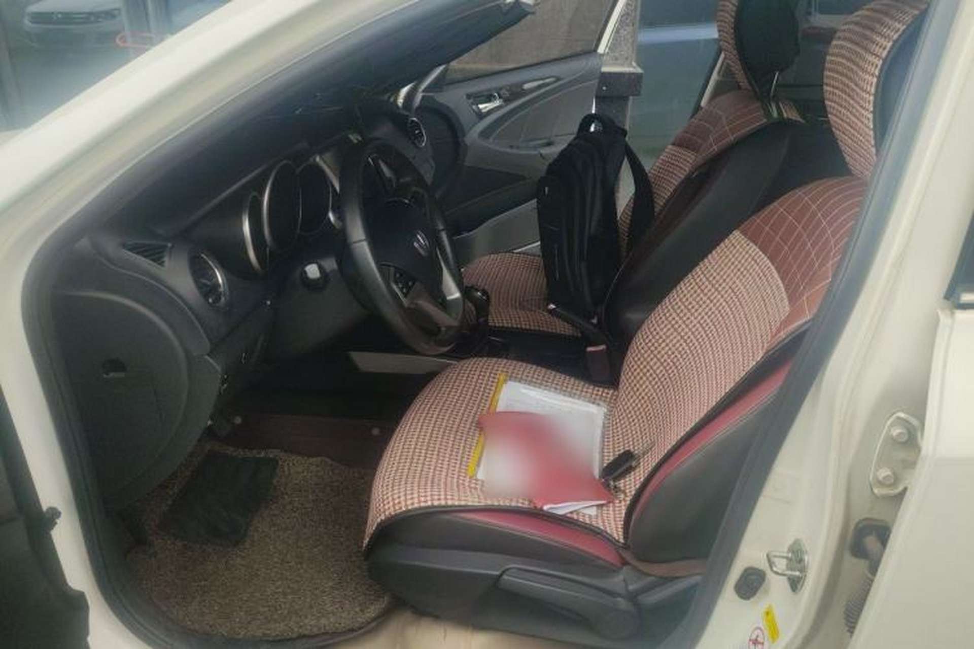 Used CHANGAN Eado 2015 1.6L Manual Junku Model China IV Standard Driver Seat