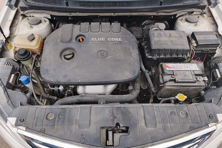 Used CHANGAN Eado 2015 1.6L Automatic Luxury Model Engine Bay