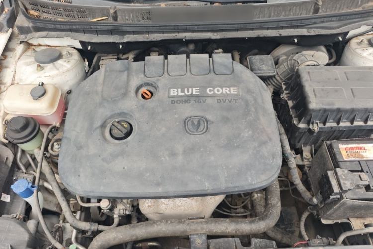 Used CHANGAN Eado 2015 1.6L Manual Luxury Model China V Standard Engine Bay