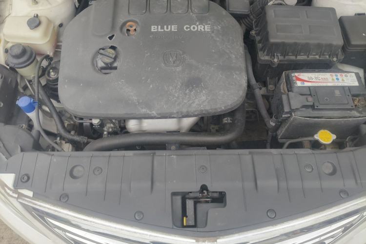 Used CHANGAN Eado 2015 1.6L Manual Flagship Model Engine Bay