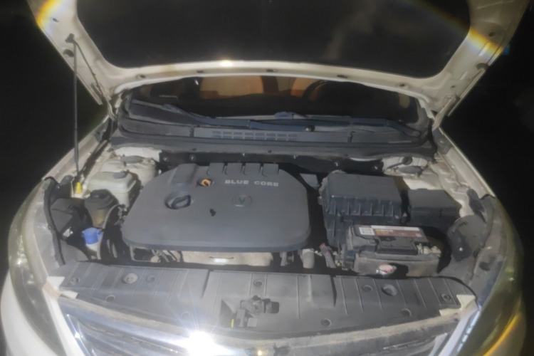 Used CHANGAN Eado 2015 1.6L Automatic Luxury Model Engine Bay