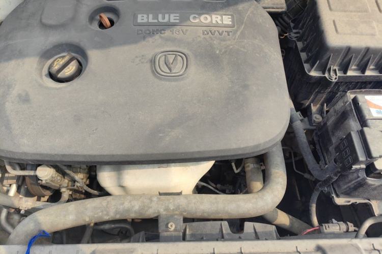 Used CHANGAN Eado 2015 1.6L Manual Luxury Model China V Standard Engine Bay