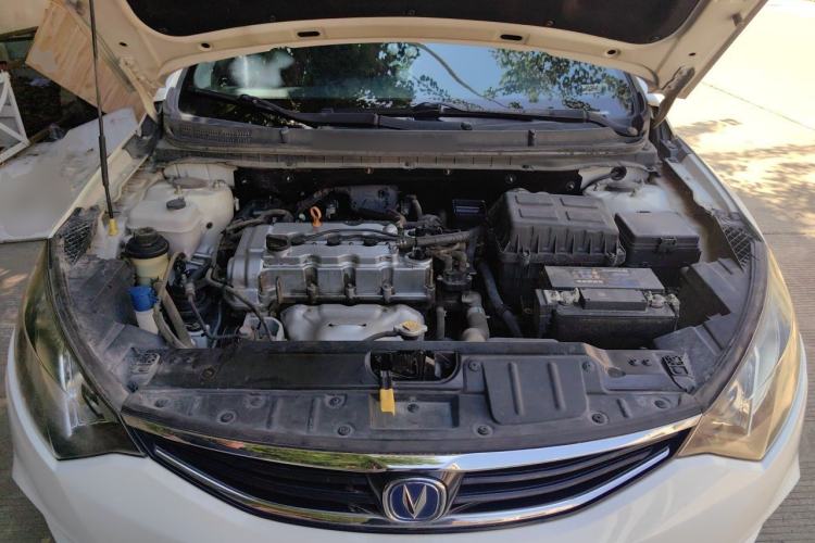 Used CHANGAN Eado 2015 1.6L Manual Junku Model China V Standard Engine Bay