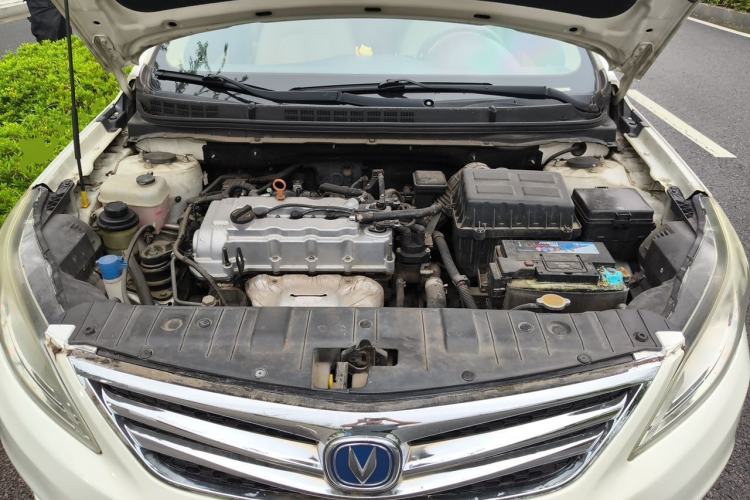 Used CHANGAN Eado 2015 1.6L Automatic Luxury Model Engine Bay