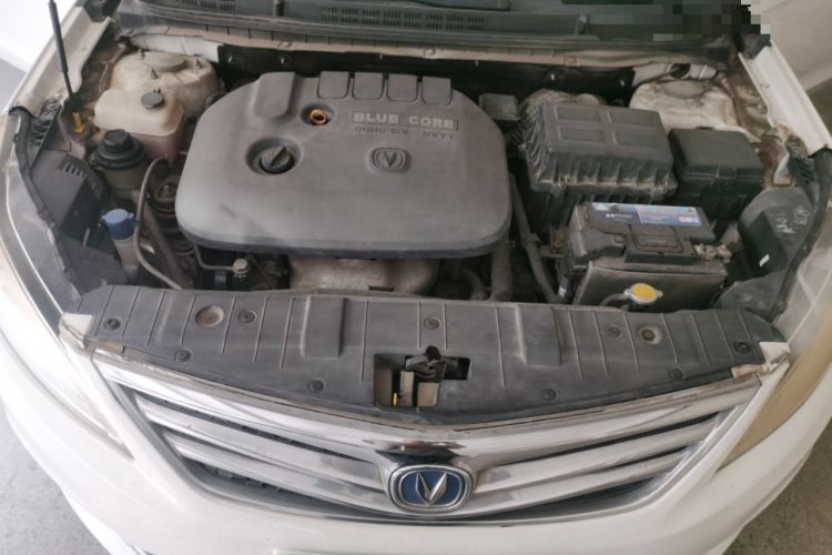 Used CHANGAN Eado 2015 1.6L Manual Luxury Model China V Standard Engine Bay
