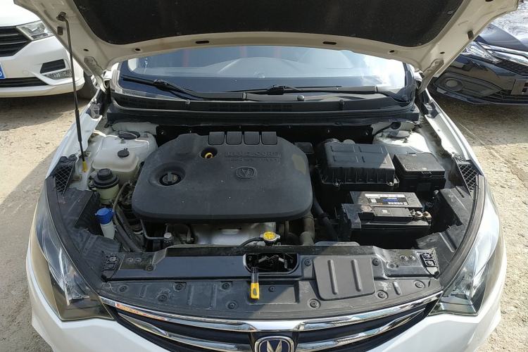 Used CHANGAN Eado 2015 1.6L Manual Junku Model China V Standard Engine Bay