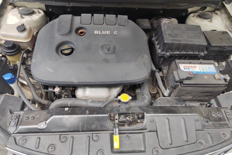 Used CHANGAN Eado 2015 1.6L Automatic Junku Model China IV Standard Engine Bay