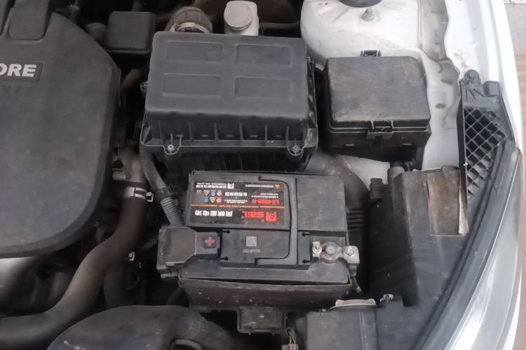 Used CHANGAN Eado 2015 1.6L Manual Junku Model China IV Standard Engine Bay Left