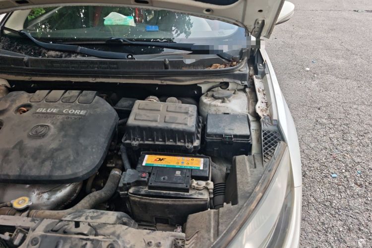Used CHANGAN Eado  Engine Bay Left