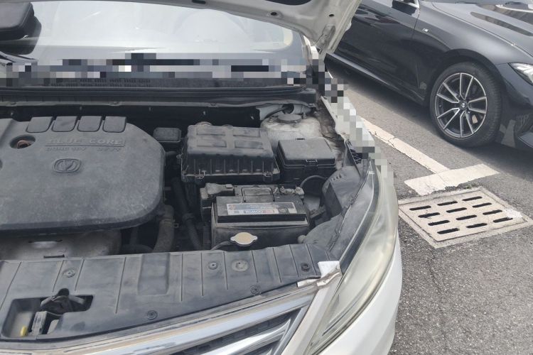 Used CHANGAN Eado 2015 1.6L Manual Luxury Model China IV Standard Engine Bay Left