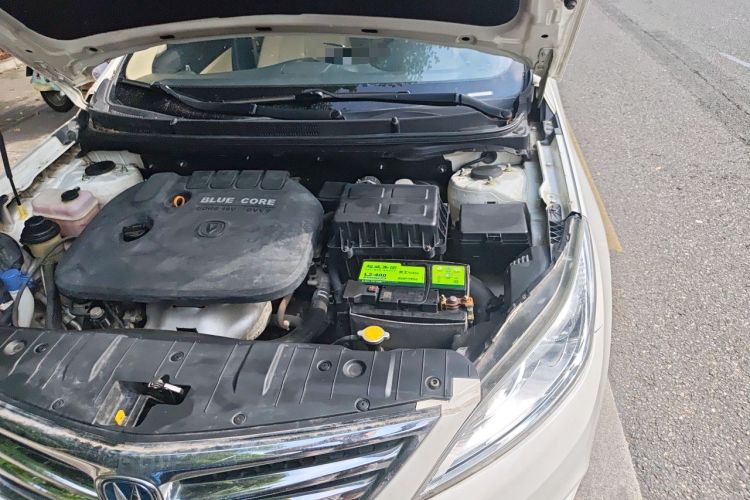 Used CHANGAN Eado 2015 1.6L Automatic Luxury Model Engine Bay Left